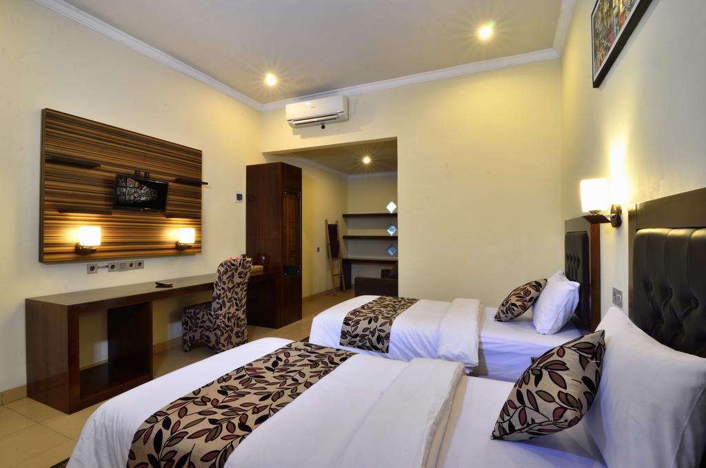 Segara Anak Hotel Kuta  Kamer foto